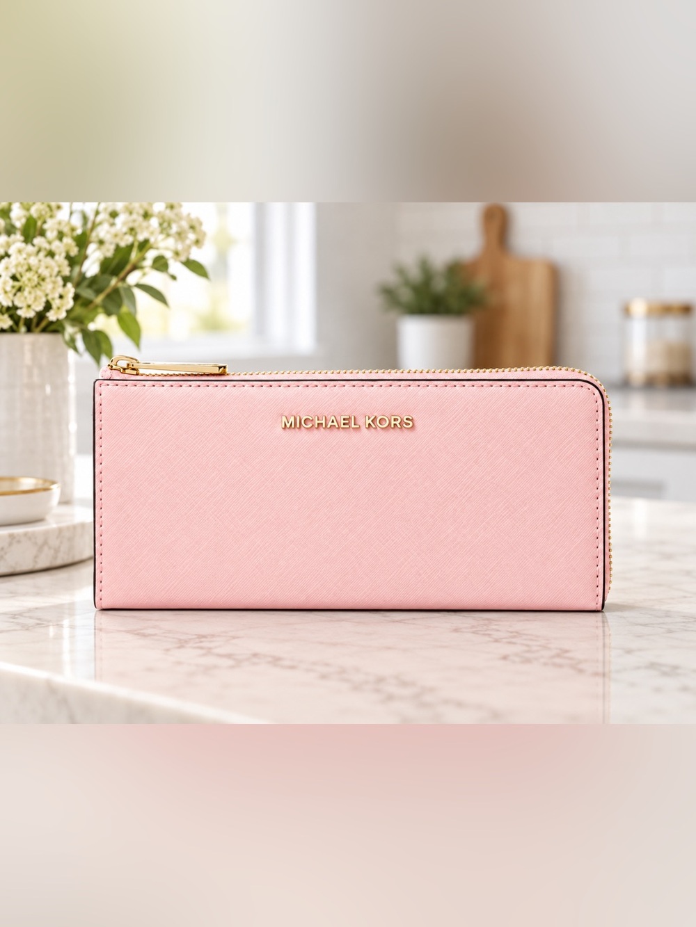 NWT Michael Kors Jet Set Travel Large Saffiano Leather Quarter-Zip Wallet Pink